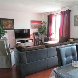 GRAND 4 ½ LEBOURGNEUF STYLE CONDO AIR CLIMATISÉE - Photo 2