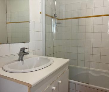 Location Appartement 3 pièce(s) de 38.94 m2 - Photo 1