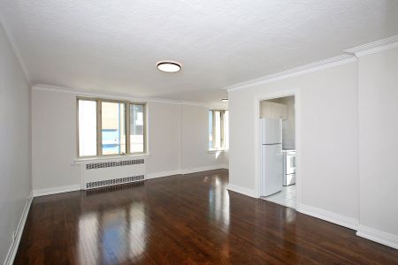 For Lease - 150 Farnham Avenue Unit# 432, Toronto, Ontario - Photo 2
