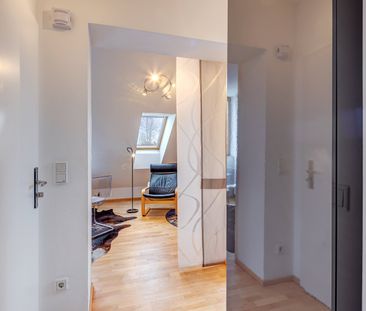 Cozy attic atmosphere for rent - Photo 3