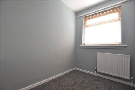 5, Springfield Lane, Morley, Leeds, West Yorkshire, LS27 9PL - Photo 4