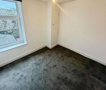 Wood Road, Pontypridd, CF37 - Photo 5