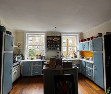 Bedsit, Upper Wimpole Street, W1G - Photo 2