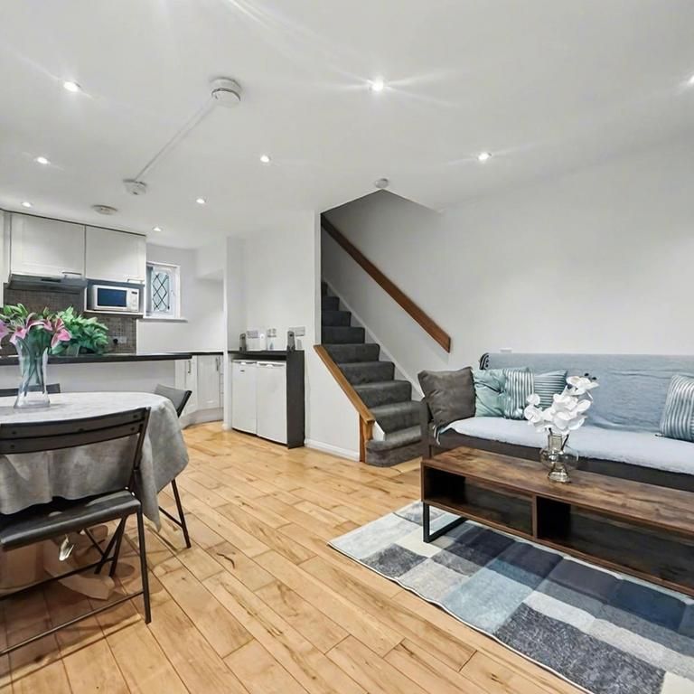 1 bedroom terraced house to rent - Photo 1