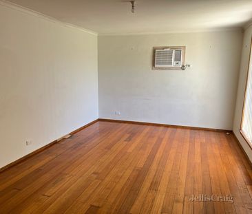 25 Ulm Street, Laverton - Photo 1