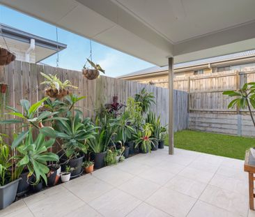 22 Almandin Street,LOGAN RESERVE - Photo 6