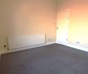 Yew Grove, London, NW2 - Photo 6