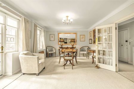 An immaculate and stylish period apartment close to Putney Heath. - Photo 5