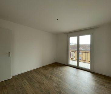 PAYERNE (VD) - 3.5 pièces au 2ème étage - Photo 2