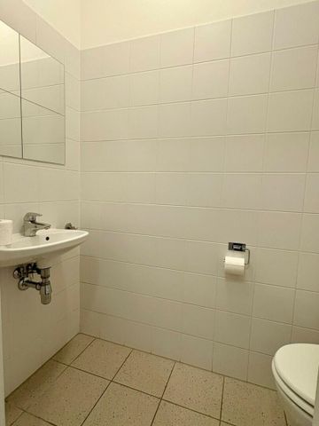 Top Lage Mariagrün: 3 Zimmer, Küche, große Terrasse, ruhe Lage, ein Tiefgaragenplatz kann optional angemietet werden. - Photo 5