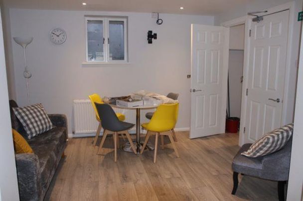 Vicarage Road, Watford - Photo 1