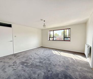 3 bedroom apartment to rent - Photo 2