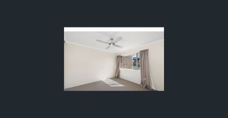 Neat & Spacious Townhouse in a Central Beenleigh Location - Photo 5