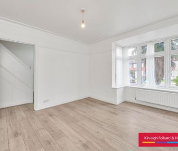 3 bedroom terraced house to rent - Photo 2