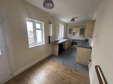 Upper thrift street, Northampton - Photo 3