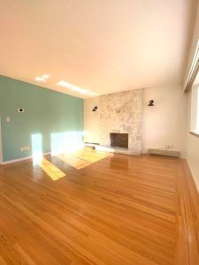 $3,600 / 3br – 1426ft2 – The Drive, Prime Location, Top Floor House 3 beds 2 baths (R0011) - Photo 1