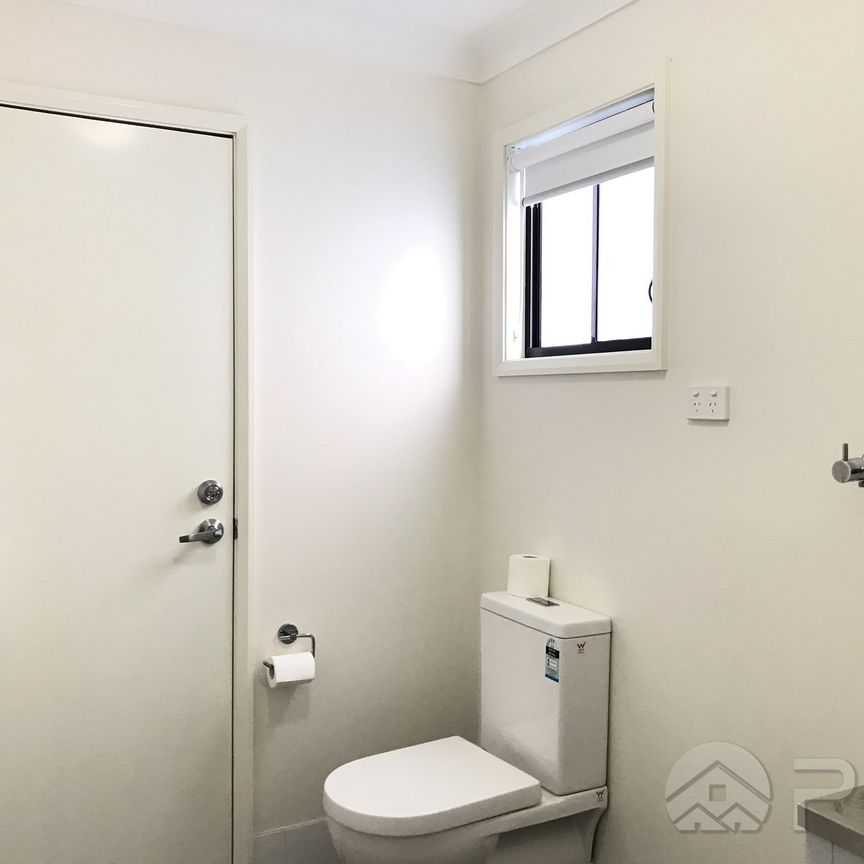 10A Elizabeth Crescent Kingswood - Photo 1