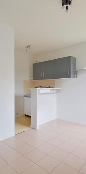 Location Appartement 1 pièce 23m² POITIERS 86000 - Photo 1