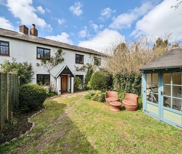 3 bedroom semi-detached house to rent - Photo 5