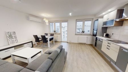 Dobry standard! 3 pokoje, klimatyzacja, parking - Фото 3