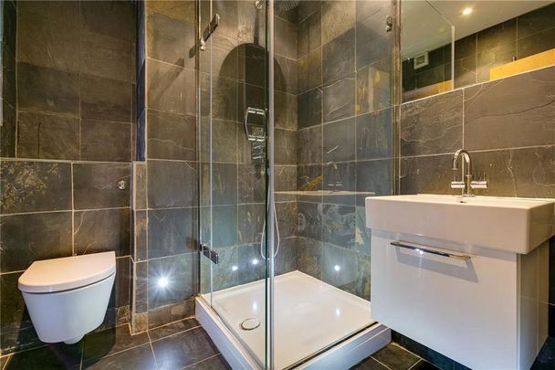 2 bedroom house to rent - Photo 1