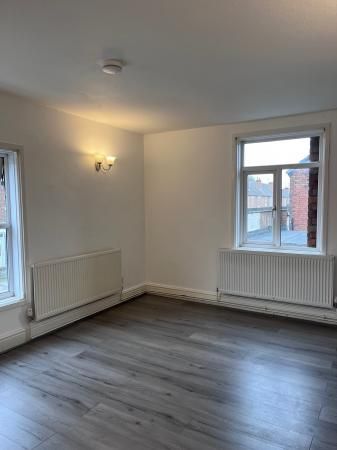 Anglesey Road, Burton upon Trent, DE14 - Photo 2