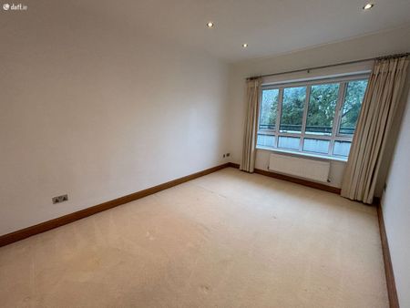 Apartment 23, Merrion Woods, Stillorgan Road, Saint, Blackrock, Co. Dublin - Photo 4