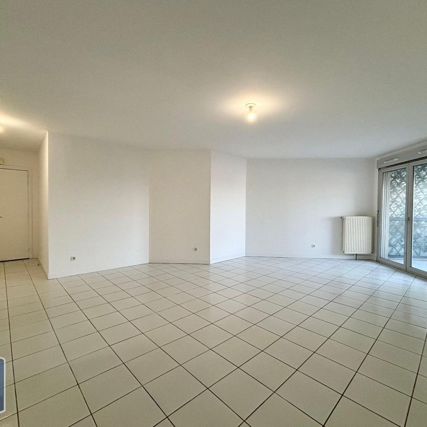 Location Appartement 4 pièces 88m² LYON 3ème - Photo 1