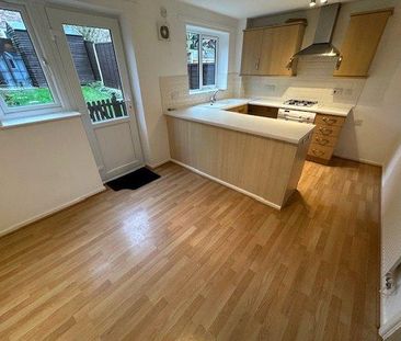 3 bedroom end of terrace house to rent - Photo 6