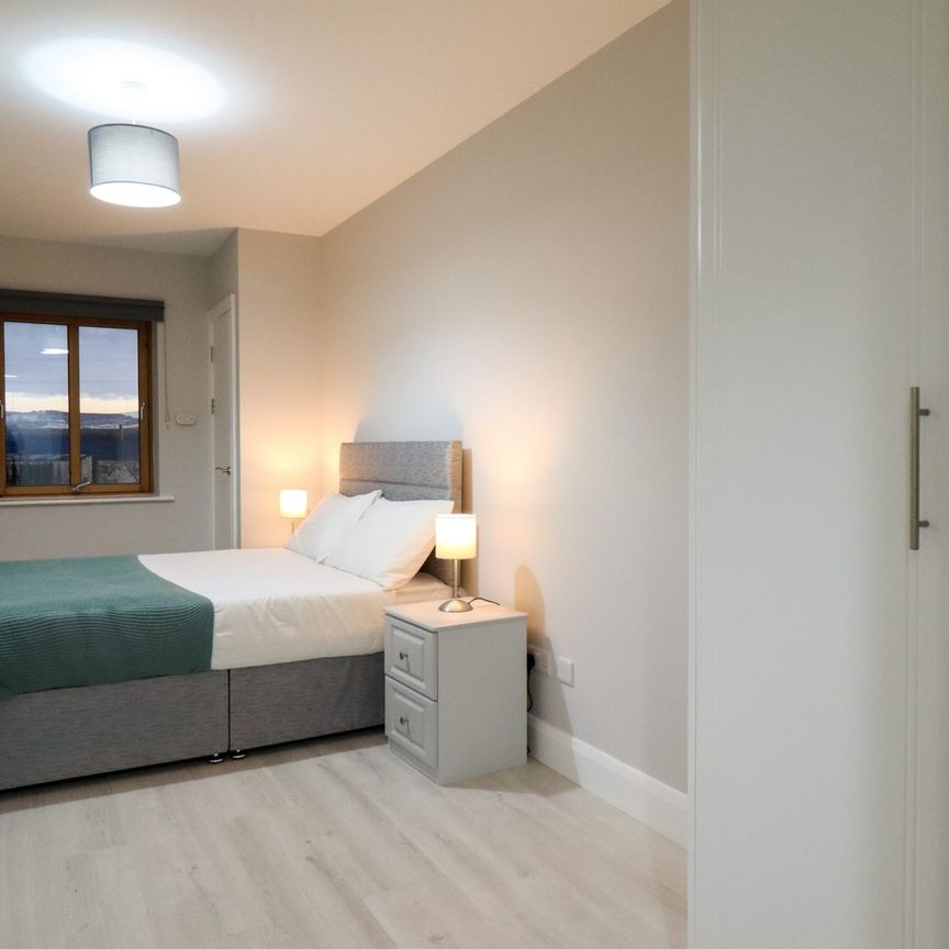 Apartment 11, Killeen Hall, Killeen Road, Dublin 10 - Photo 1