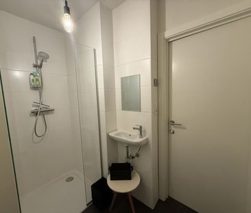 Stijlvol en gemeubileerd gelijkvloers appartement voor expats of be... - Foto 3