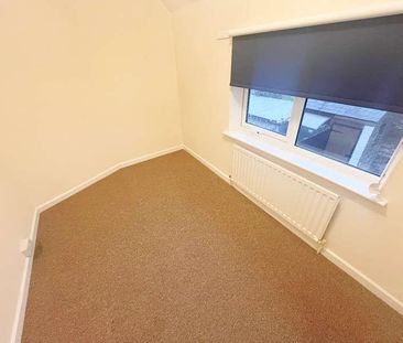 Bedworth Road, Bulkington, Bedworth, Warwickshire, CV12 - Photo 3