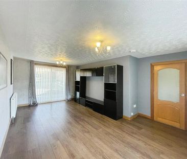 3 bedroom end of terrace house to rent - Photo 4
