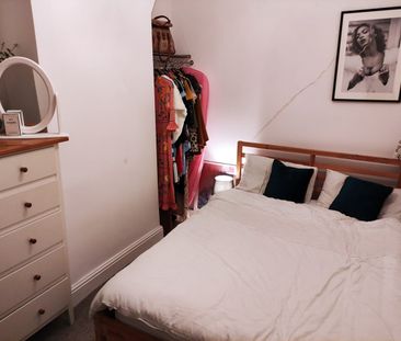 3 Bed Terraced House, Thornton Road, M14 - Photo 5