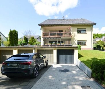 Gepflegte Dachgeschosswohnung mit Balkon in 53577 Neustadt/Wied - Foto 1