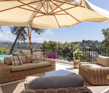 MOUGINS - Magnifique villa avec vue mer - Photo 2