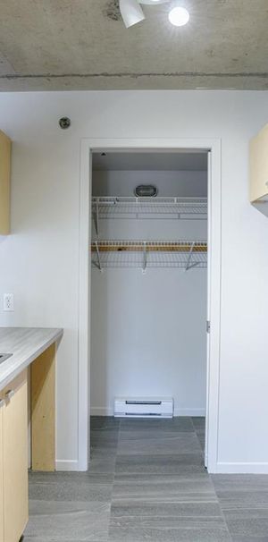 3 1/2 - 325 Rue De Saint-Vallier, Quebec - Photo 1