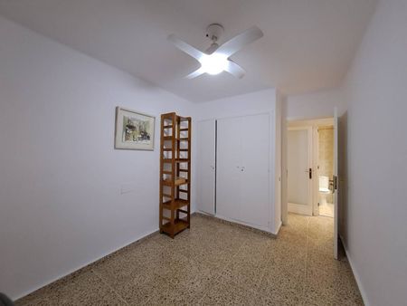 Piso de alquiler en Calle Rossiñol, Santa Catalina - Photo 3