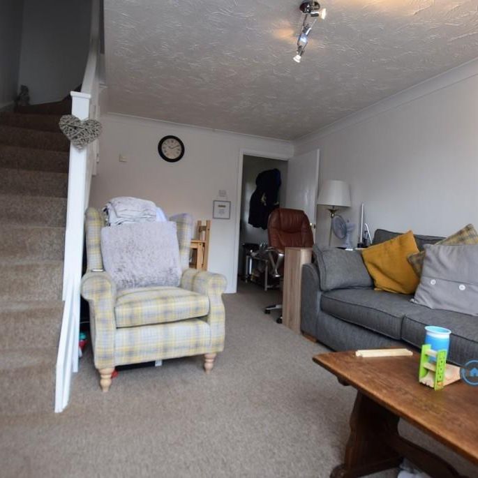 2 bedroom terraced house to rent - Photo 1