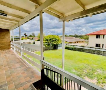 4 bed 2 bath - Photo 6