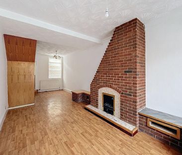 2 bedroom terraced house to rent - Photo 3