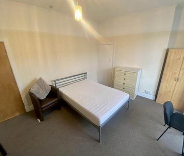 4 bedroom house to rent - Photo 6