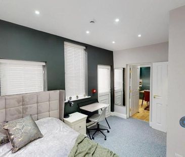 1 bedroom in a house share to rent - Photo 3