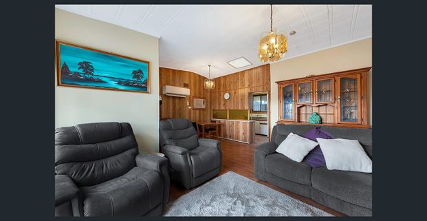 Fully Furnished House - Photo 1