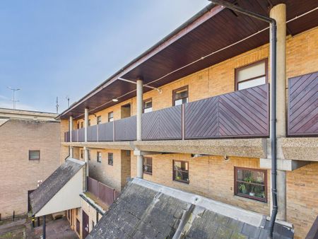 1 bedroom apartment to rent - Photo 4