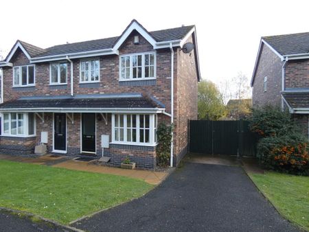 3 bedroom semi-detached house to rent - Photo 2