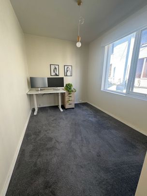 Sunny Style In Lifestyle Pocket - Photo 1