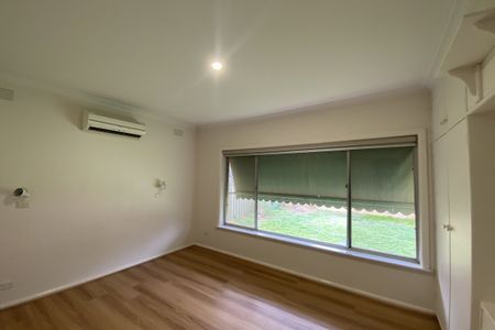 3 Bedroom Updated Home - Photo 2