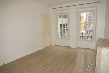 LOCATION GRAND 3 PIECES NICE CENTRE - Photo 2