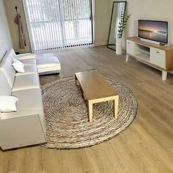 Pre-Spring Sale - Guildford - Cedar Lodge Apartments - Photo 1